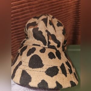 Maurices cheetah prin hat
